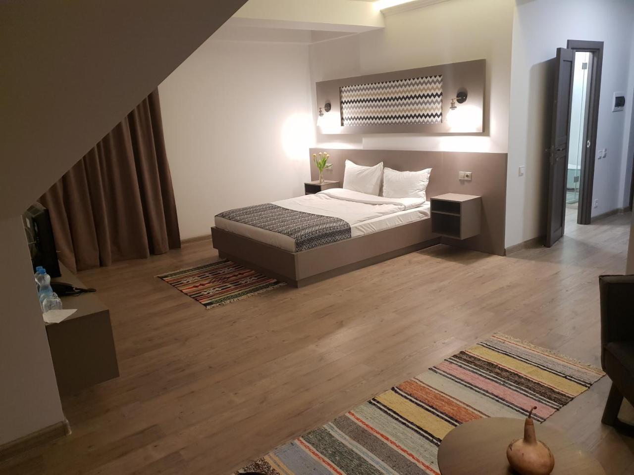 Casa Daca Boutique Hotel Кишинёв Экстерьер фото